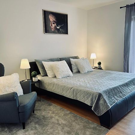 Villa Kiki Бол Екстер'єр фото